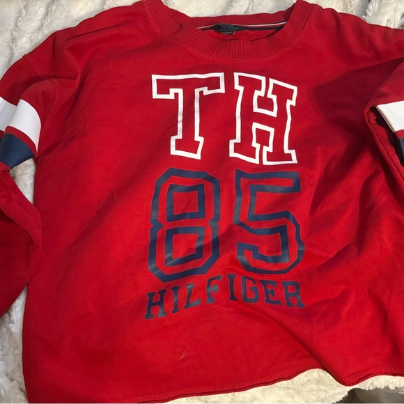 Girls L Tommy Hilfiger sweater - Picture 1 of 1